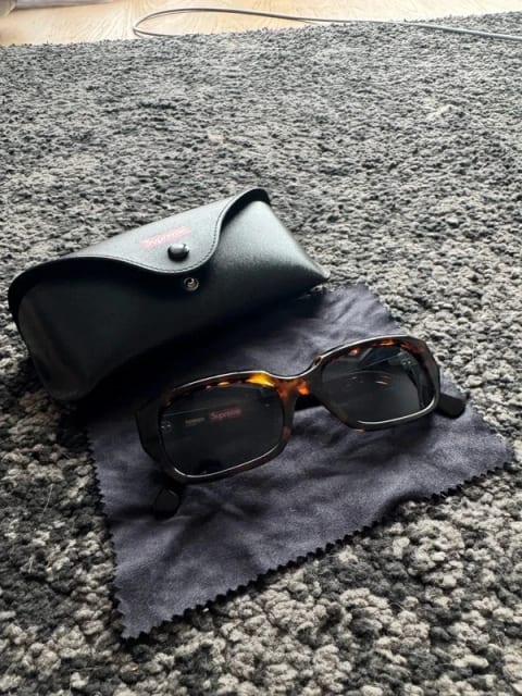 Supreme Booker okulary przeciwsłoneczne