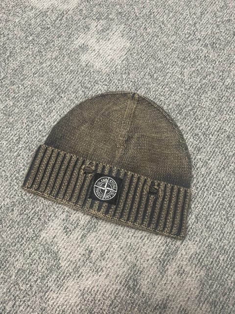Stone Island vintage faded beanie “Old Terrace” khaki