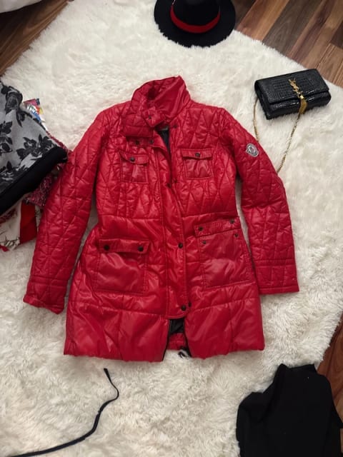 Moncler plaszcz wiosenno-jesienny rozmiar 40