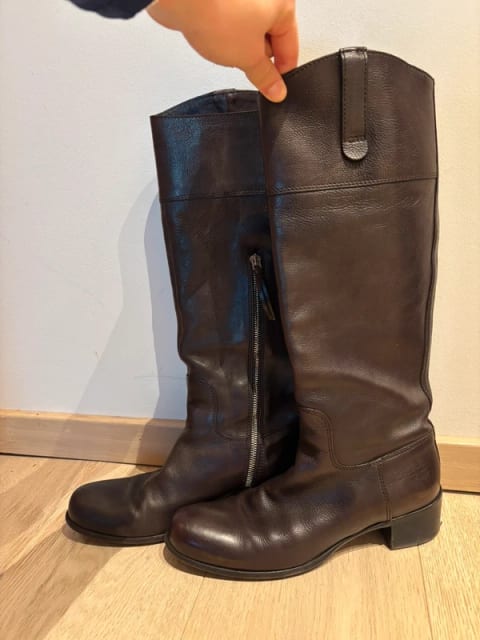 Beautiful brown leather boots