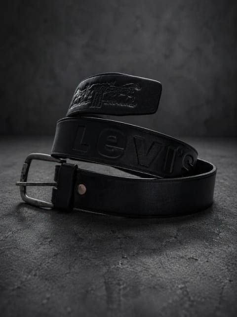 Levi's