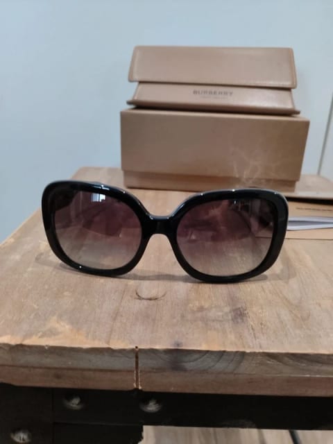 Okulary przeciwsłoneczne Burberry oryginał !!