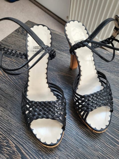 Moschino leather sandals