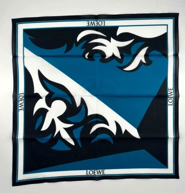 Original Loewe scarf – premium cotton, made in Italy