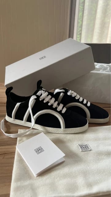 New Toteme Leather Sneakers / Trainers - Size 36