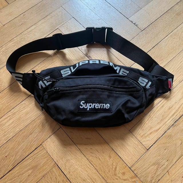 Supreme black waist bag / crossbody bag orig
