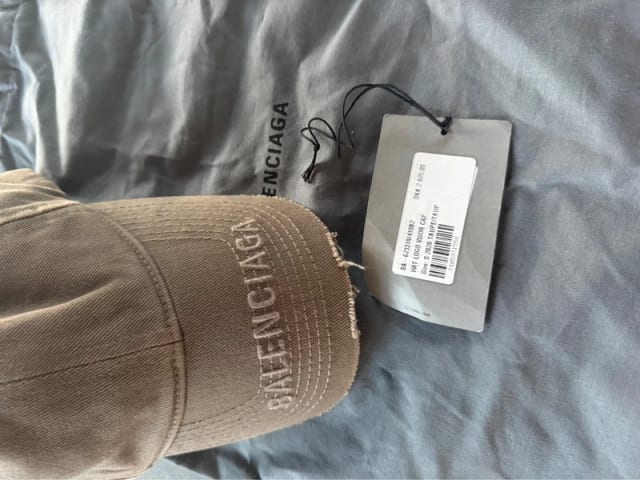 Balenciaga cap