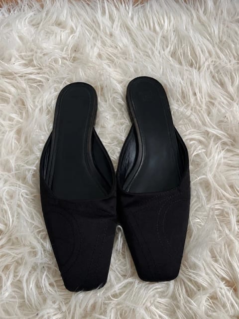 Toteme flat sandals