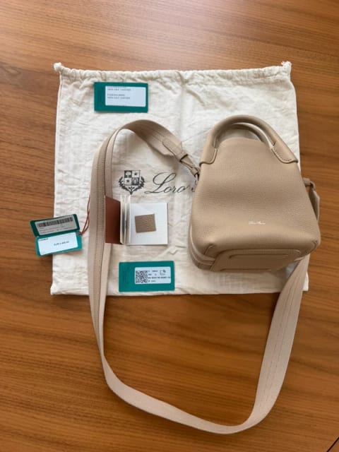 Loro piana bag