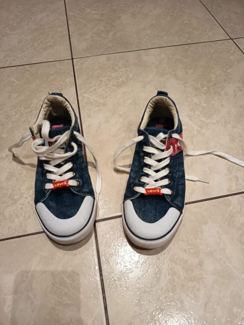 Trampki Levi's