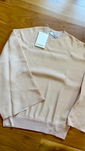 Sweterek z jedwabiem Givenchy XS