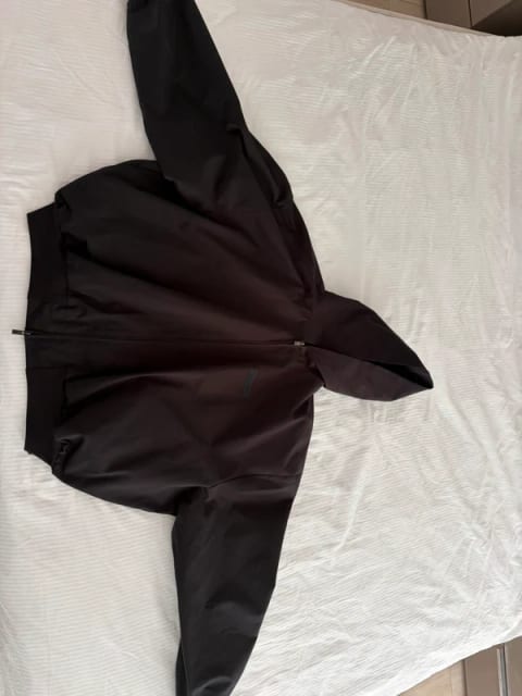 kurtka z kapturem fear of god essentials