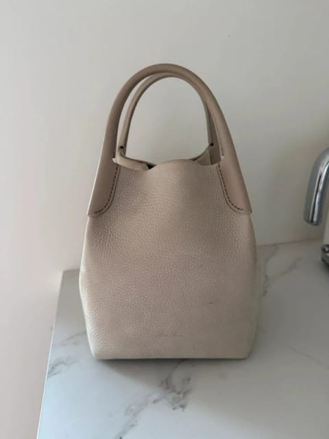 Loro Piana kabelka