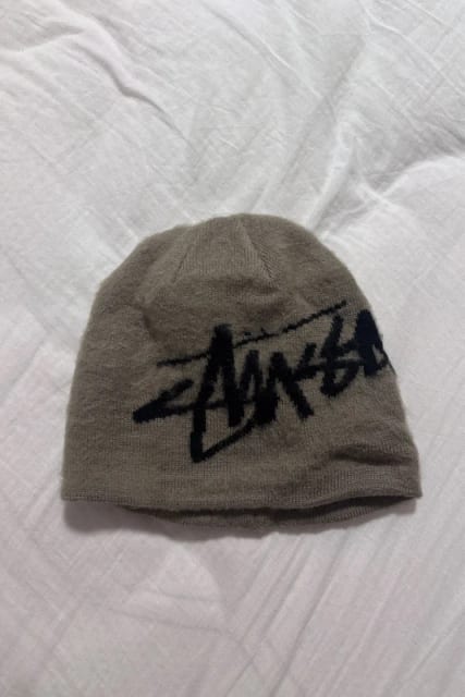 stüssy čepice