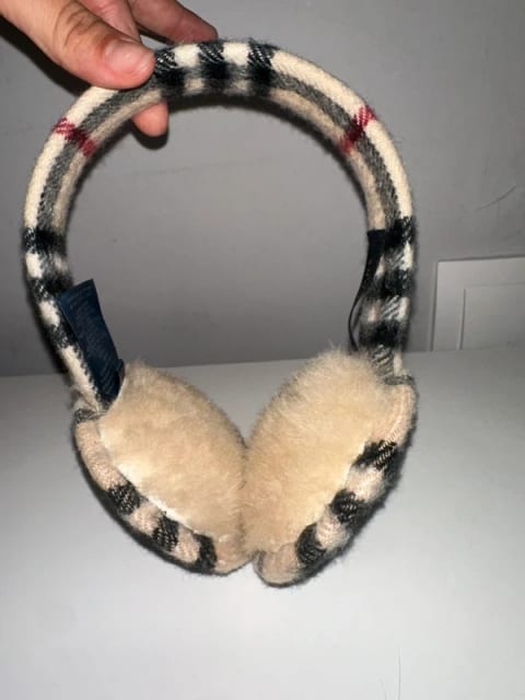 Vintage Burberry earmuffs