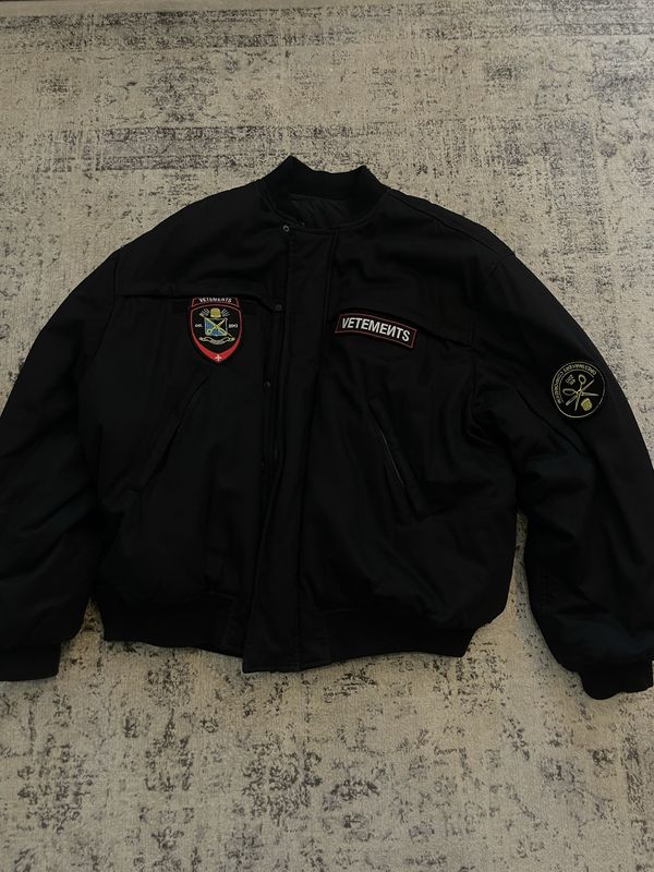 Куртка бомбер Vetements Police L , бомбер ветмо