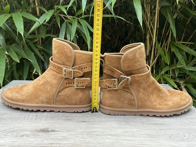 Замшеві черевики UGG — zdjęcie 5