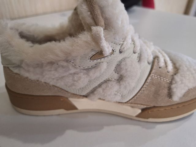Кроссовки женские Fendi оригинал — zdjęcie 4
