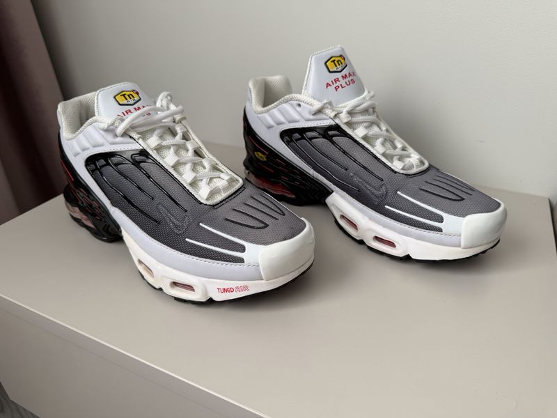 Кросівки Nike Air Max Plus 3 42 розмір